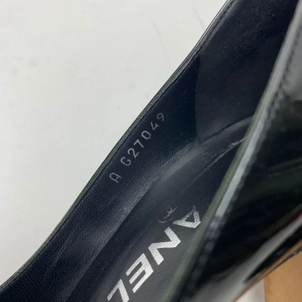 CHANEL Patent Silver Name Plate Chrome Logo Cap Toe Black Chunky Pumps Size 37.5 - Picture 5 of 10